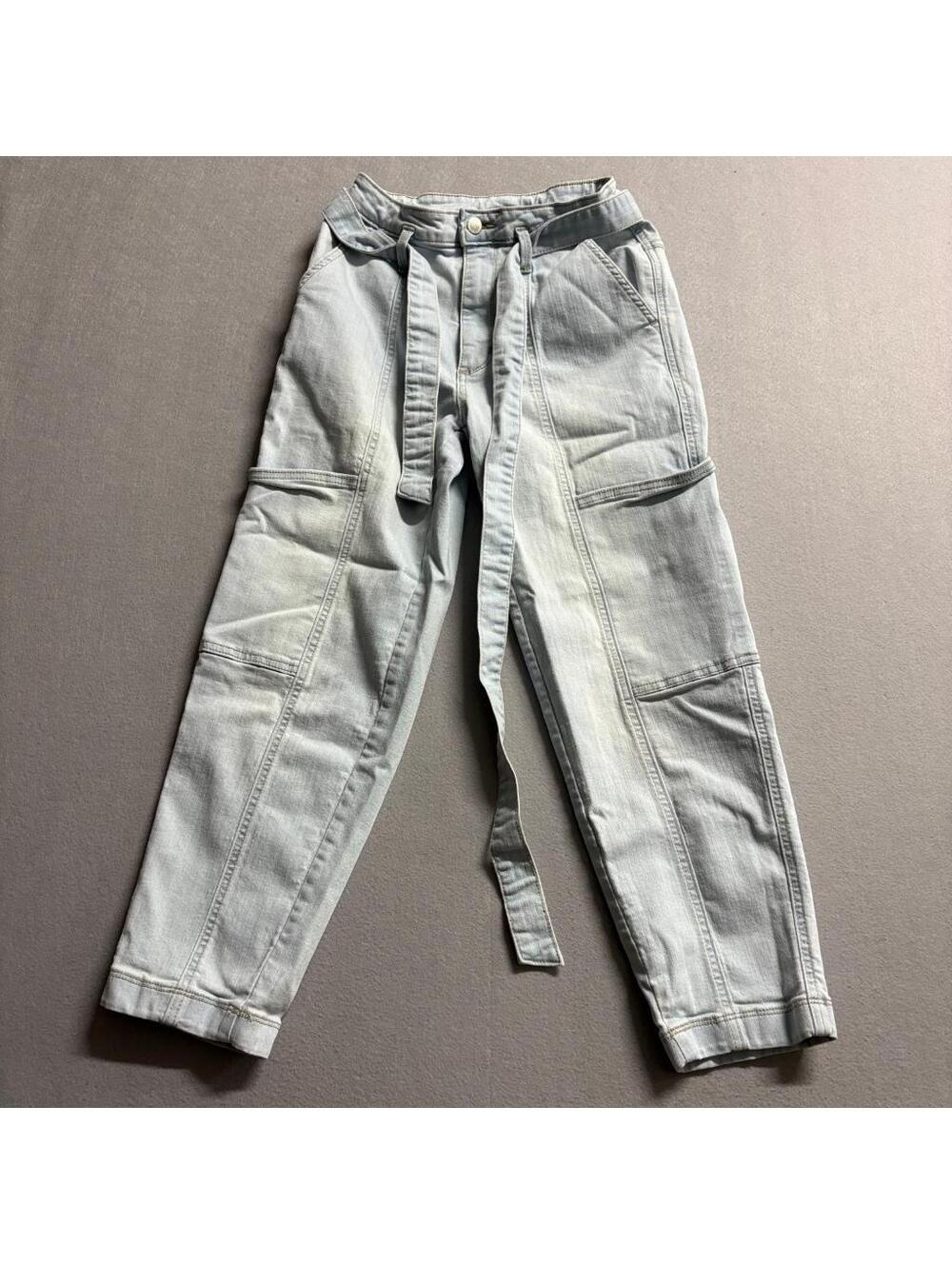 Universal Thread Cargo Jeans Womens Size 0 Light Wash High Rise Belted Denim